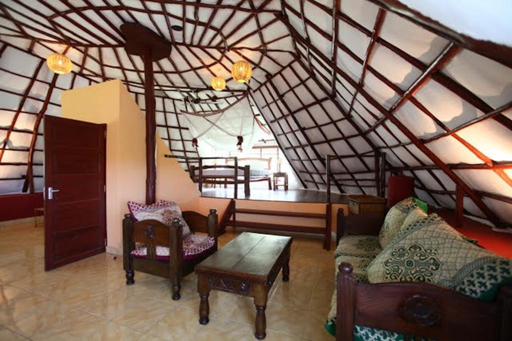 Sunset Villa Boutique Resort Diani Beach Esterno foto